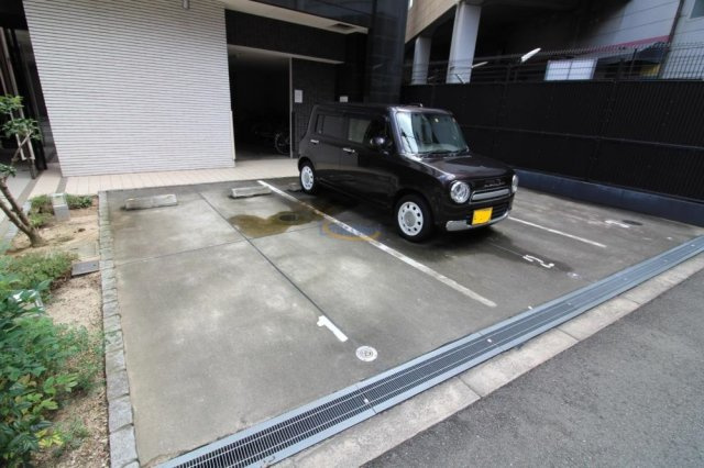 【駐車場】 | ライジングコートベイシティ西九条ノース