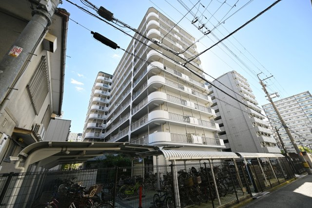 新大阪第1グリーンマンションの外観|いつでも室内を見学して頂けますので、見学をご希望の方はお気軽にお問い合わせください。