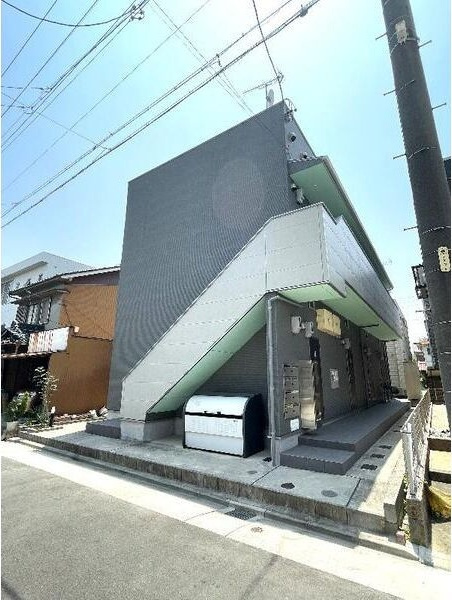 Y's　Square　中村公園(ワイズスクエア
