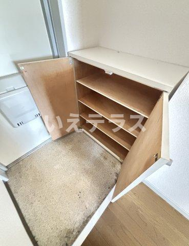 エバーグリーンⅡ番館の収納|大きなスペースがあり、収納には困りません