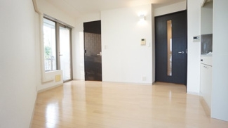 【居間・リビング】 | ファーストプレイスCQレジデンス梶ヶ谷