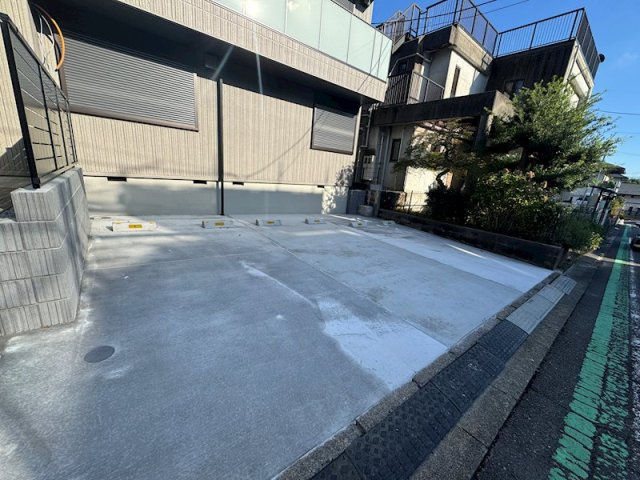 【駐車場】 | メゾンコリーヌ | 駐車場です