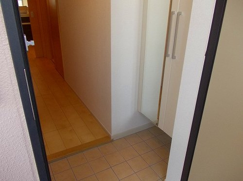 カーサ　イーグレットの玄関
