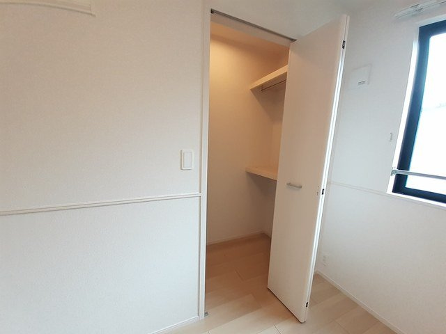 リブサニーＤの収納