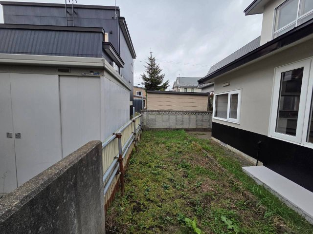 昭和北1丁目　リフォーム済み　4LDK　中古住宅の庭
