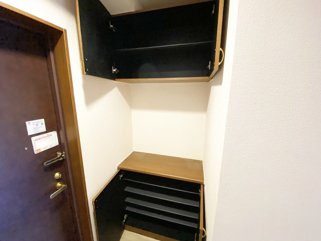 オークス皇山道の玄関|シューズボックスあります！