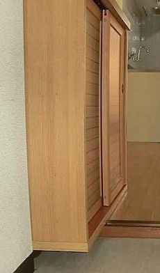 なり駒第３ビルの収納