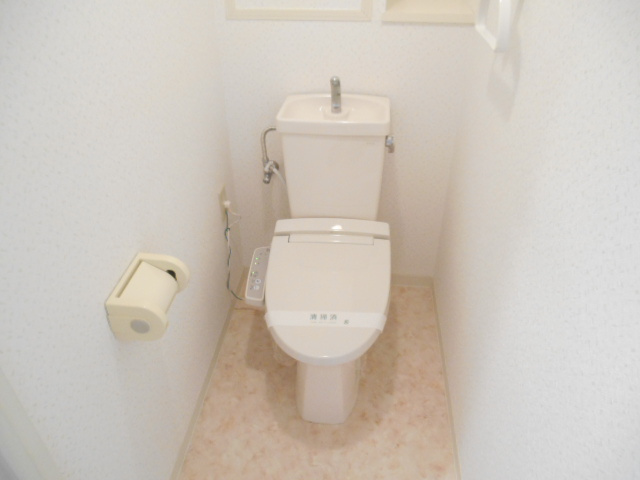 ルミエール西緑丘のトイレ