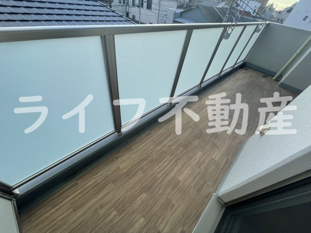 クレシア布施のバルコニー|外からの目が気にならないバルコニーで洗濯物が干せます