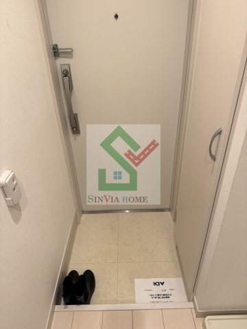 リブリ西所沢の玄関