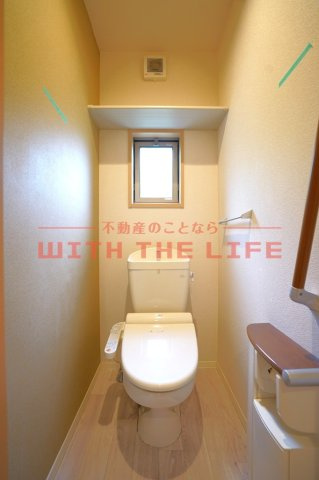 ヴィルヌーブ諏訪野K棟のトイレ|清潔感のあるトイレです
