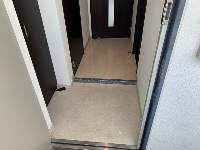 クランエシオの玄関