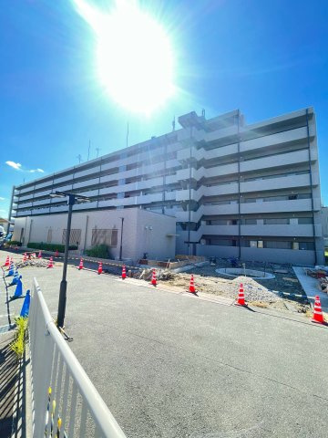 ミオーラ高槻の外観