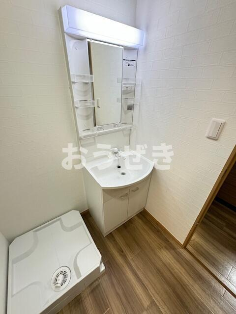 カーサ柴又の洗面所|※同タイプ　別部屋参考写真