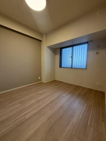 【洋室】 | グランスイート三軒茶屋スカイテラス