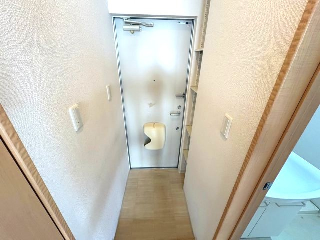 サンウッド英の玄関