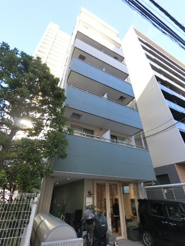 レオ参拾七番館の外観