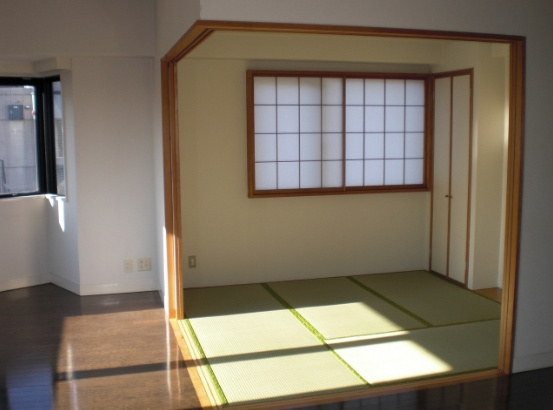 PRISM COURT 平井の和室
