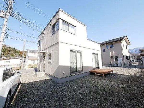 【外観】 | 【セキスイハイム施工】市川三郷町岩間 | ウッドデッキ付きです♪