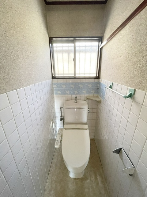 【中古】蓮田市駒崎中古住宅のトイレ