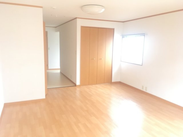 倉元ビルの寝室