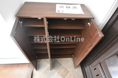 八尾市亀井町３丁目の賃貸マンションの収納