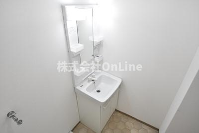八尾市亀井町３丁目の賃貸マンションの独立洗面台