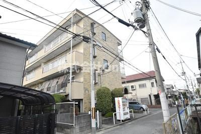 八尾市亀井町３丁目の賃貸マンションの外観