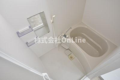 八尾市亀井町３丁目の賃貸マンションの浴室