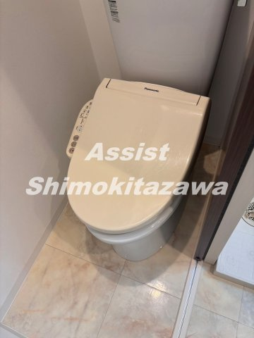 第一愛和ビルのトイレ