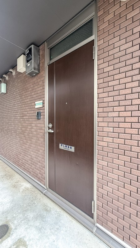 アルエット矢部の玄関