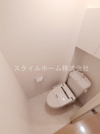 【トイレ】 | アゼリアＡ棟 | イメージ写真です。