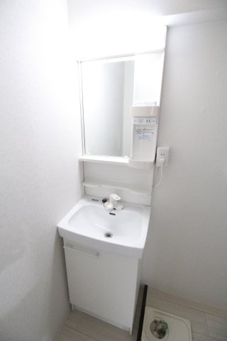 【洗面所】 | クラウンハイム豊新
