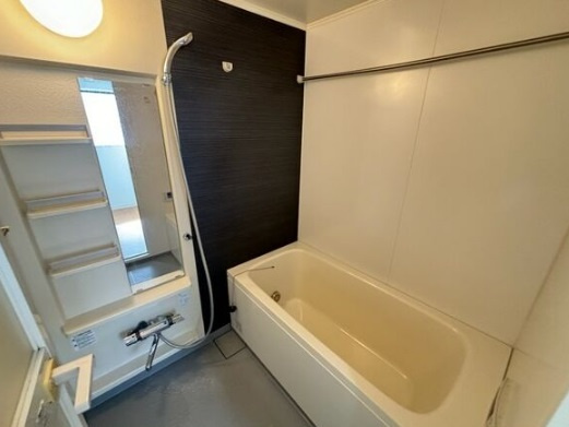 大阪市中央区本町橋の賃貸マンションの浴室