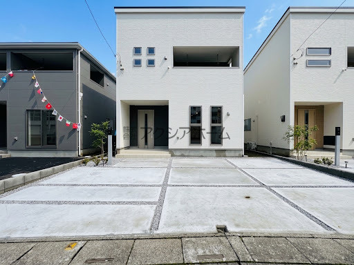 入間市大字下藤沢・全13棟　新築一戸建　11号棟の駐車場|並列駐車2台可能です。