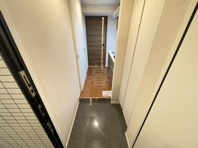 AXAS南蒲田アジールコートの玄関