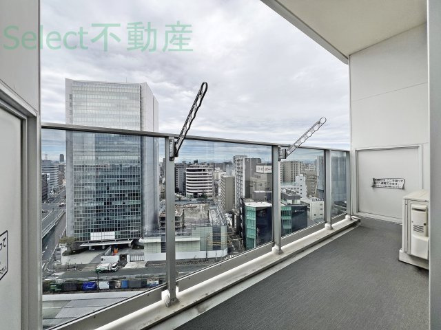 CORNES　HOUSE　NAGOYAのバルコニー