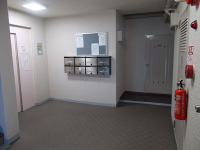 【エントランス】 | 千里関大前コーポラスB棟