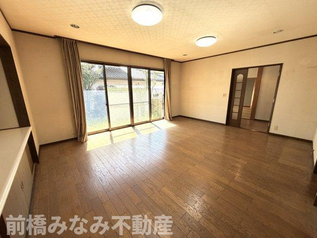 【中古平屋】前橋市鶴が谷町　３LDKの居間・リビング