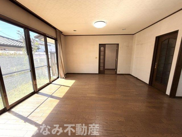 【中古平屋】前橋市鶴が谷町　３LDKの居間・リビング