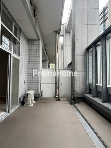 日本橋安田スカイゲートのバルコニー