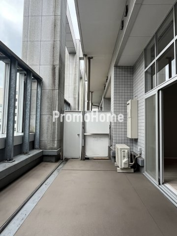 日本橋安田スカイゲートのバルコニー