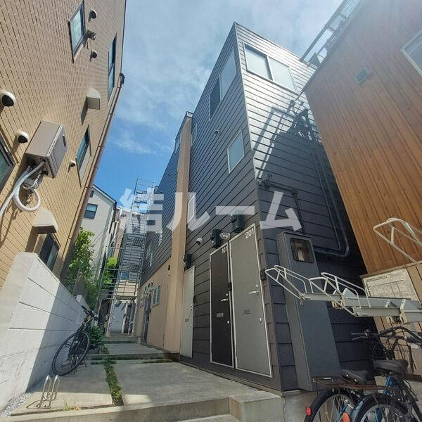 文京区白山１丁目のアパートの外観