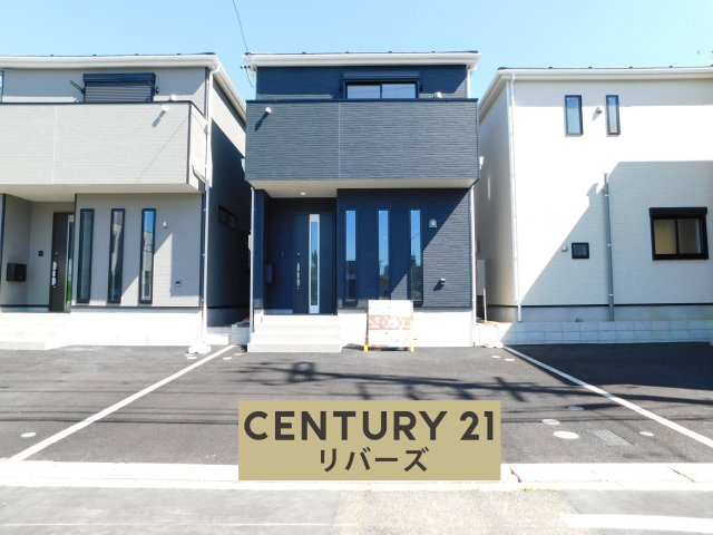 名古屋市北区東味鋺３丁目の新築一戸建の外観|☆３号棟☆　　新価格！！いつでも見学できます♪（お問合せ当日、平日、水曜、夜間でもＯＫ）　防犯カメラ・ＥⅤ車充電設備搭載！　駐車並列２台可！　４ＬＤＫ！　収納豊富なリビング１８．０帖♪