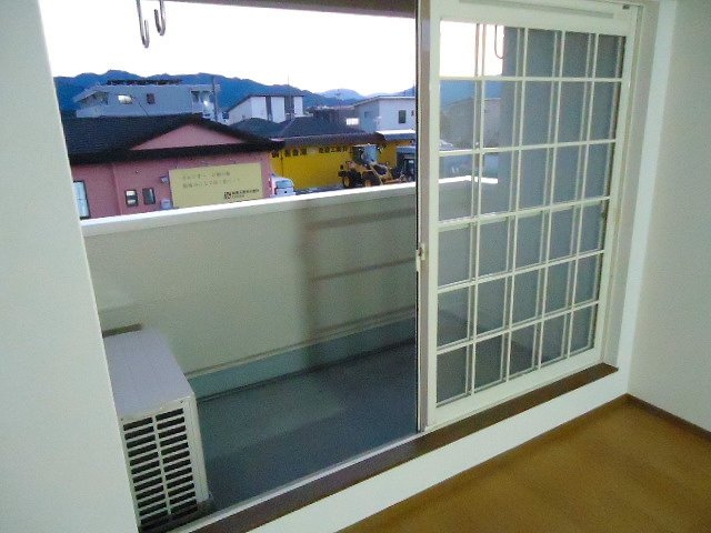 【バルコニー】 | ストーンクローネⅤ
