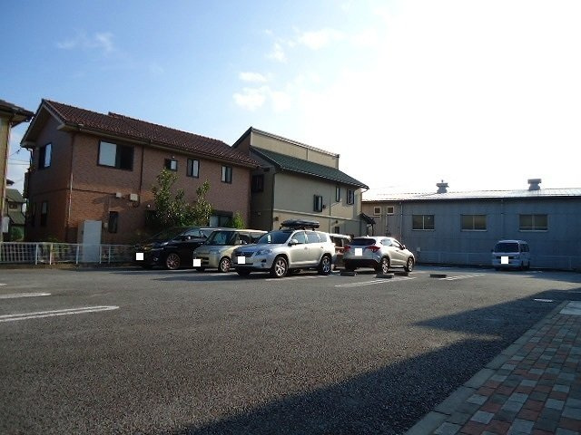 【駐車場】 | ツインフィオーレＢ