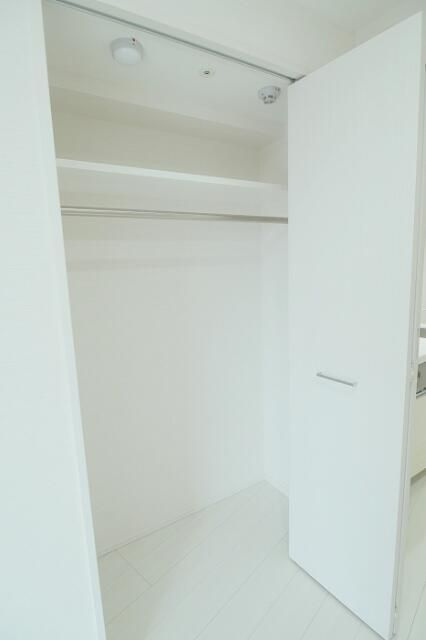 ＰＲＥＭＩＵＭ　ＣＵＢＥ　池袋要町の収納