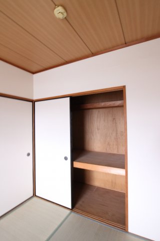 ハピネス東須磨の収納