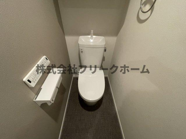 武蔵野市関前３丁目の賃貸マンションのトイレ