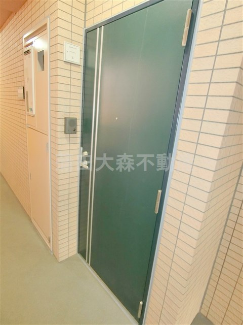 シンシア蒲田ステーションプラザの玄関
